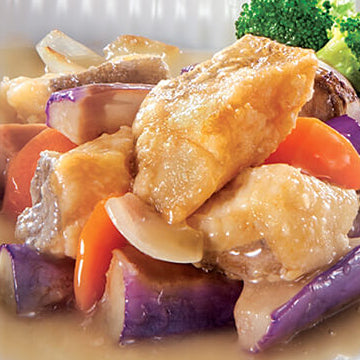 G5. Bass filet with eggplant